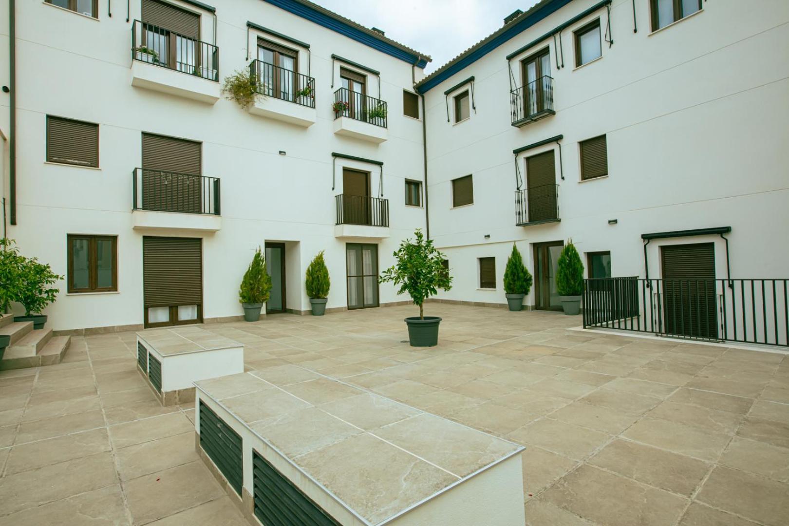 Apartamentos Turisticos Pilaria Jaén Exterior photo