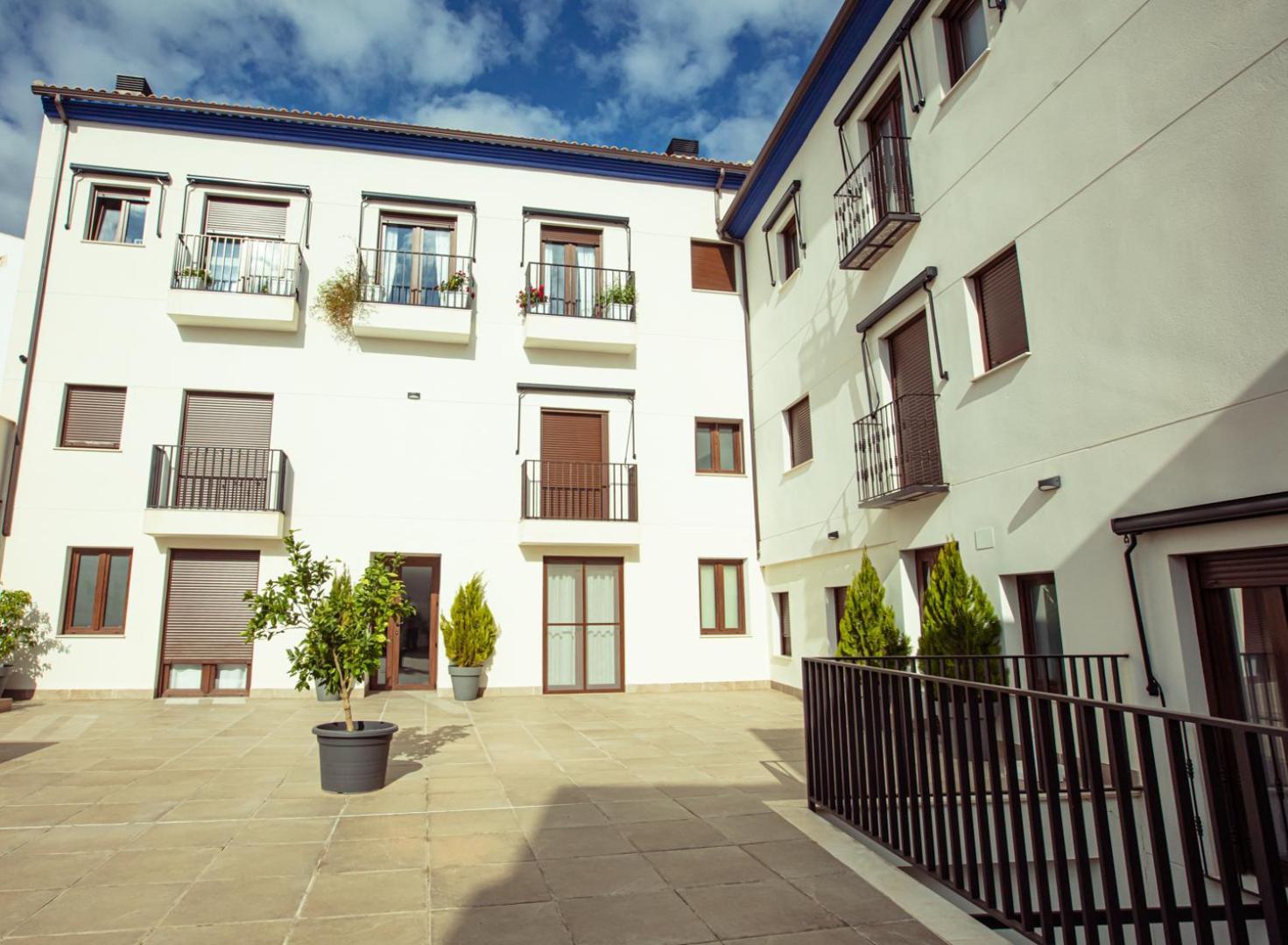 Apartamentos Turisticos Pilaria Jaén Exterior photo